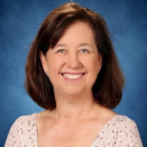 Portrait of Michelle Knepshield